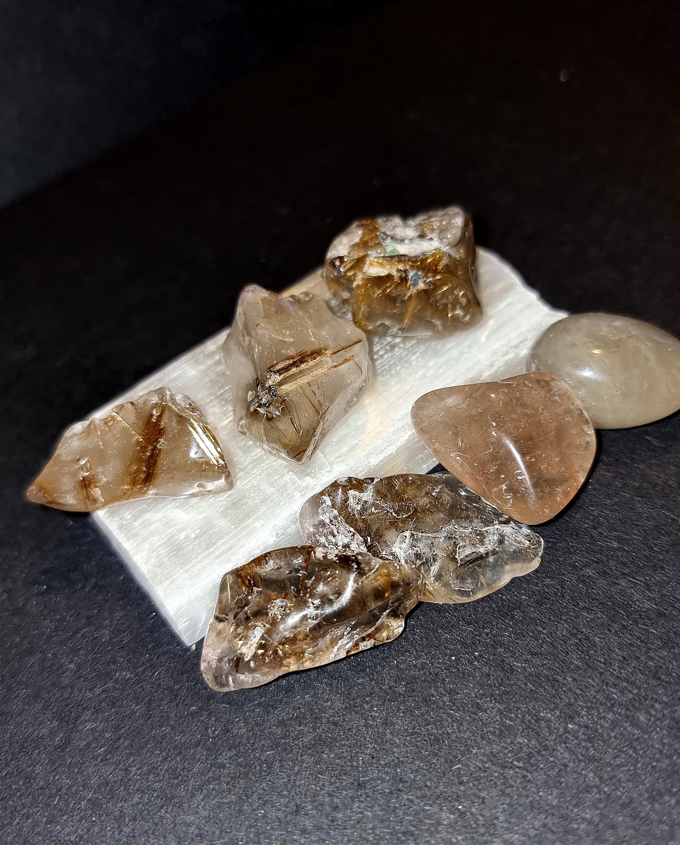 Angel Hair Tumble Stone Golden Routile