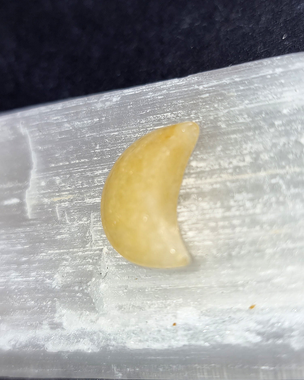 Yellow Aventurine Crystal Mini Moon - Carved Stone for Creativity, Confidence & Motivation