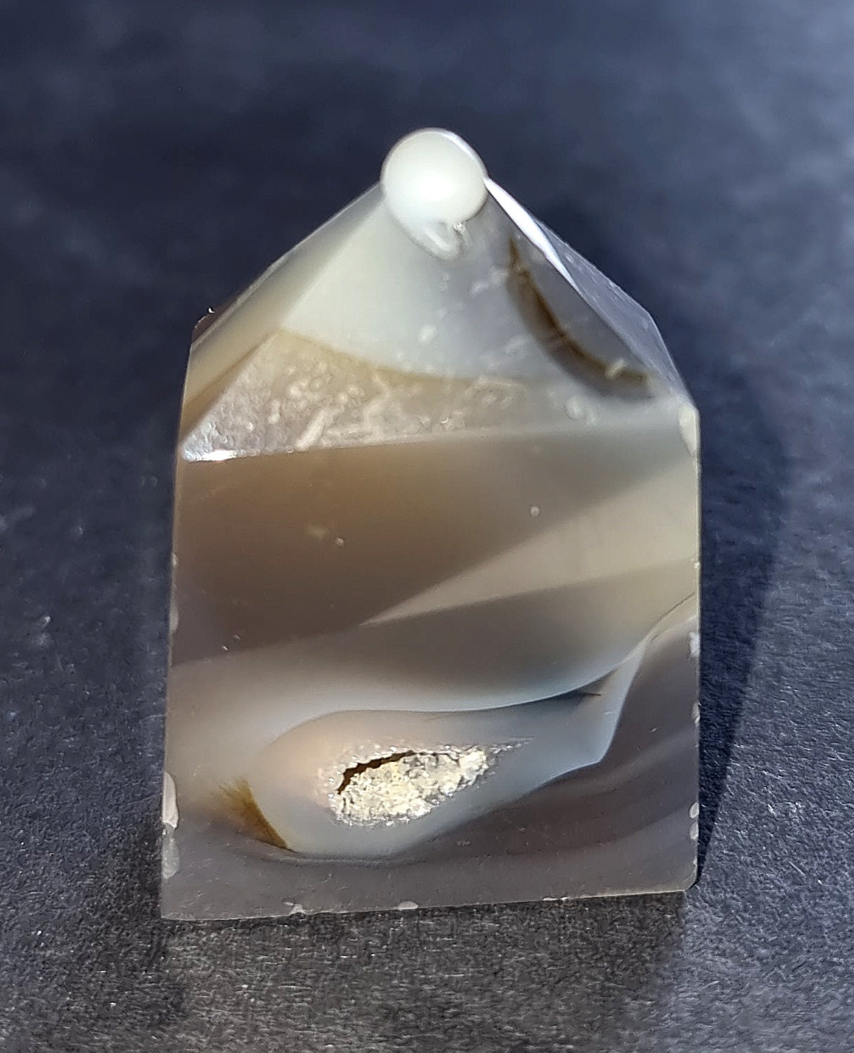 Druzy Agate Crystal Point - Natural Stone for Grounding, Mental Clarity & Emotional Balance