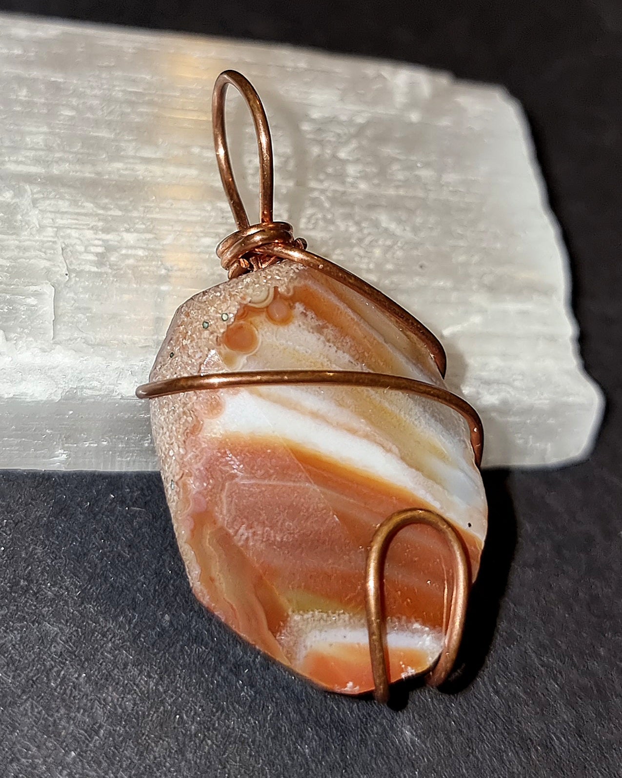 Chunky Agate Pendant for Men - Bold Grounding & Confidence Crystal