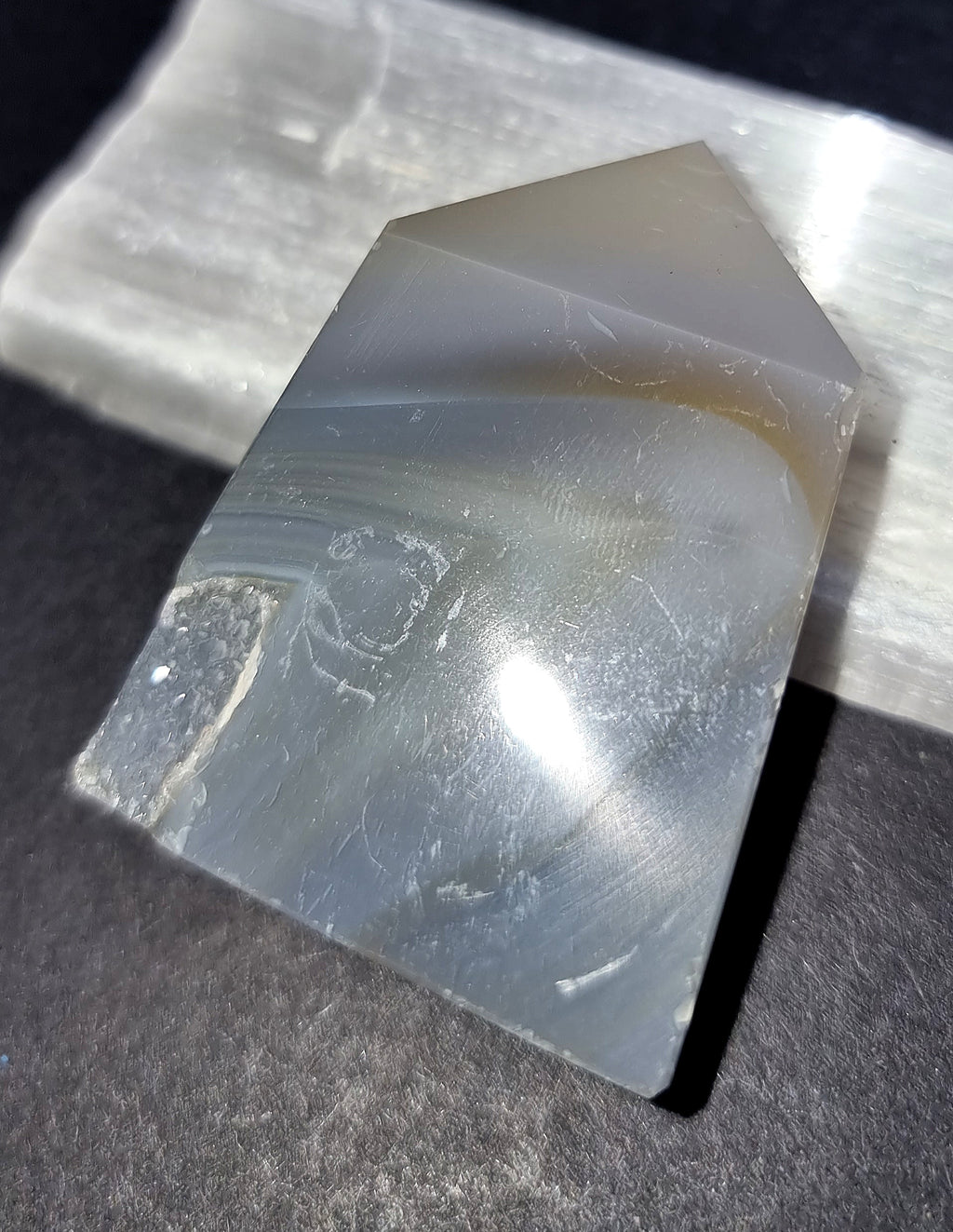 Natural Druzy Agate Point Crystal - Grounding & Emotional Balance 57g