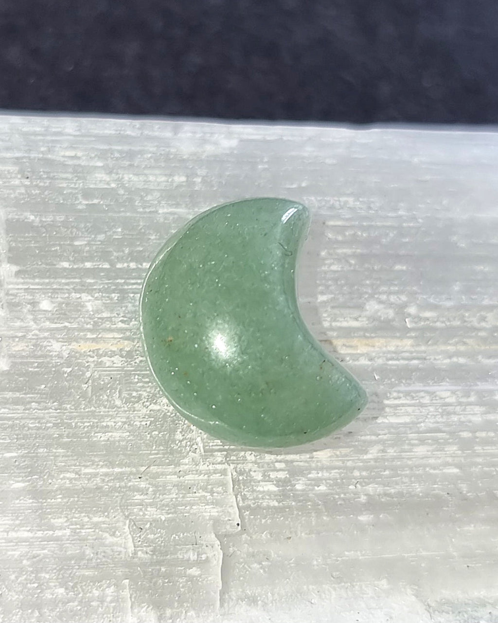 Green Aventurine Crystal Mini Moon - Carved Stone for Heart Healing & Emotional Balance