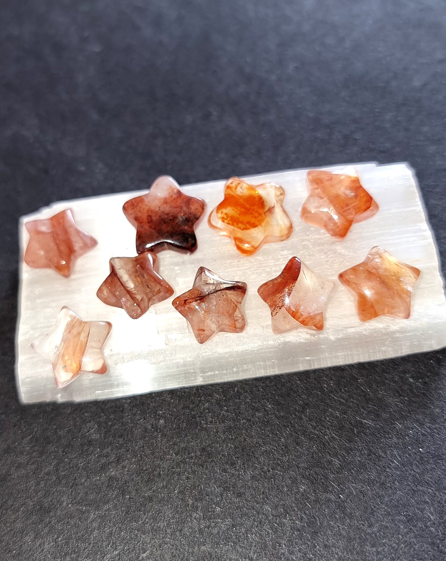 Fire Quartz Mini Star - Carved Crystal for Grounding, Creativity & Emotional Healing