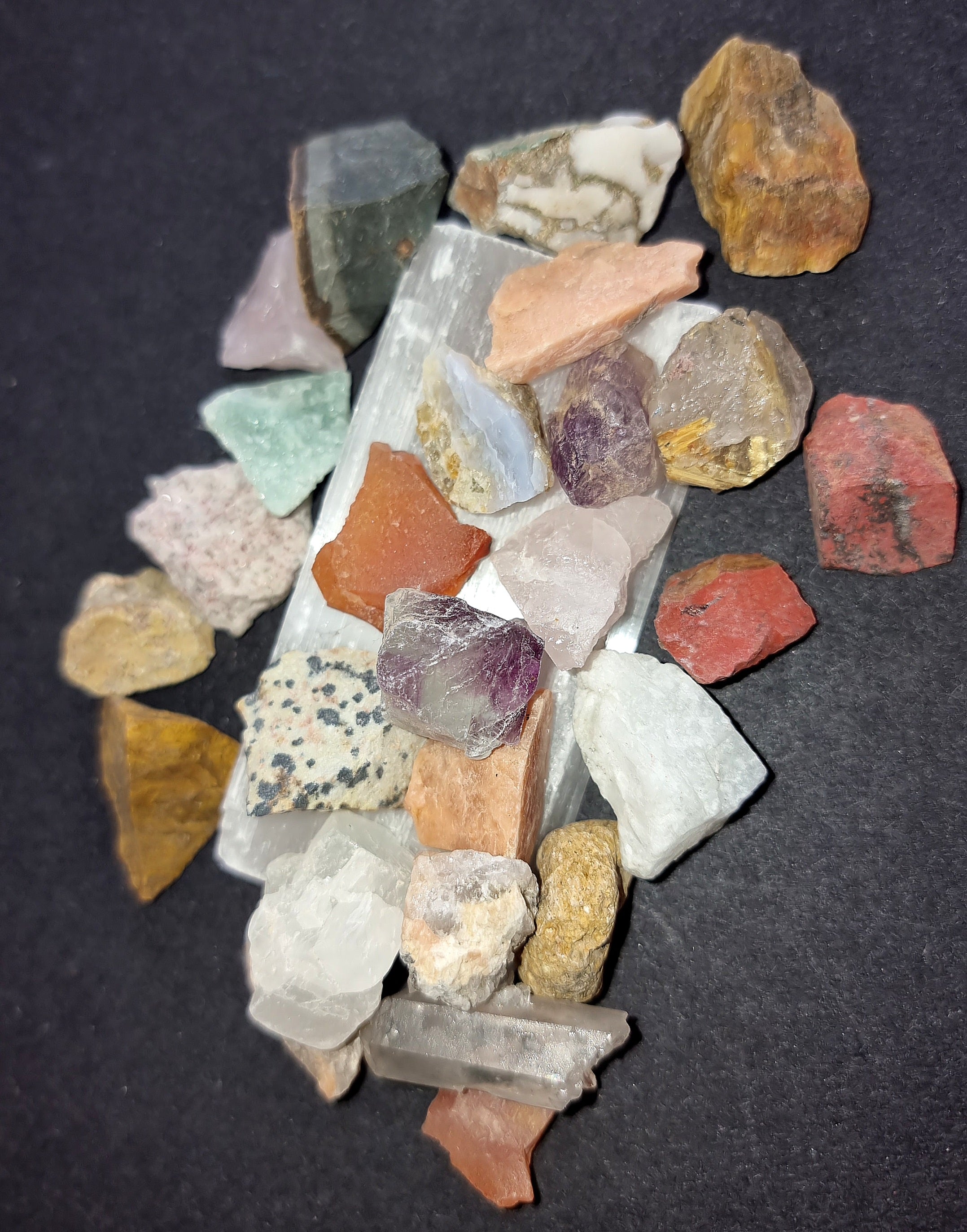 Lucky Dip Raw Stone Rough Stone BUY 2 GET 1 FREE