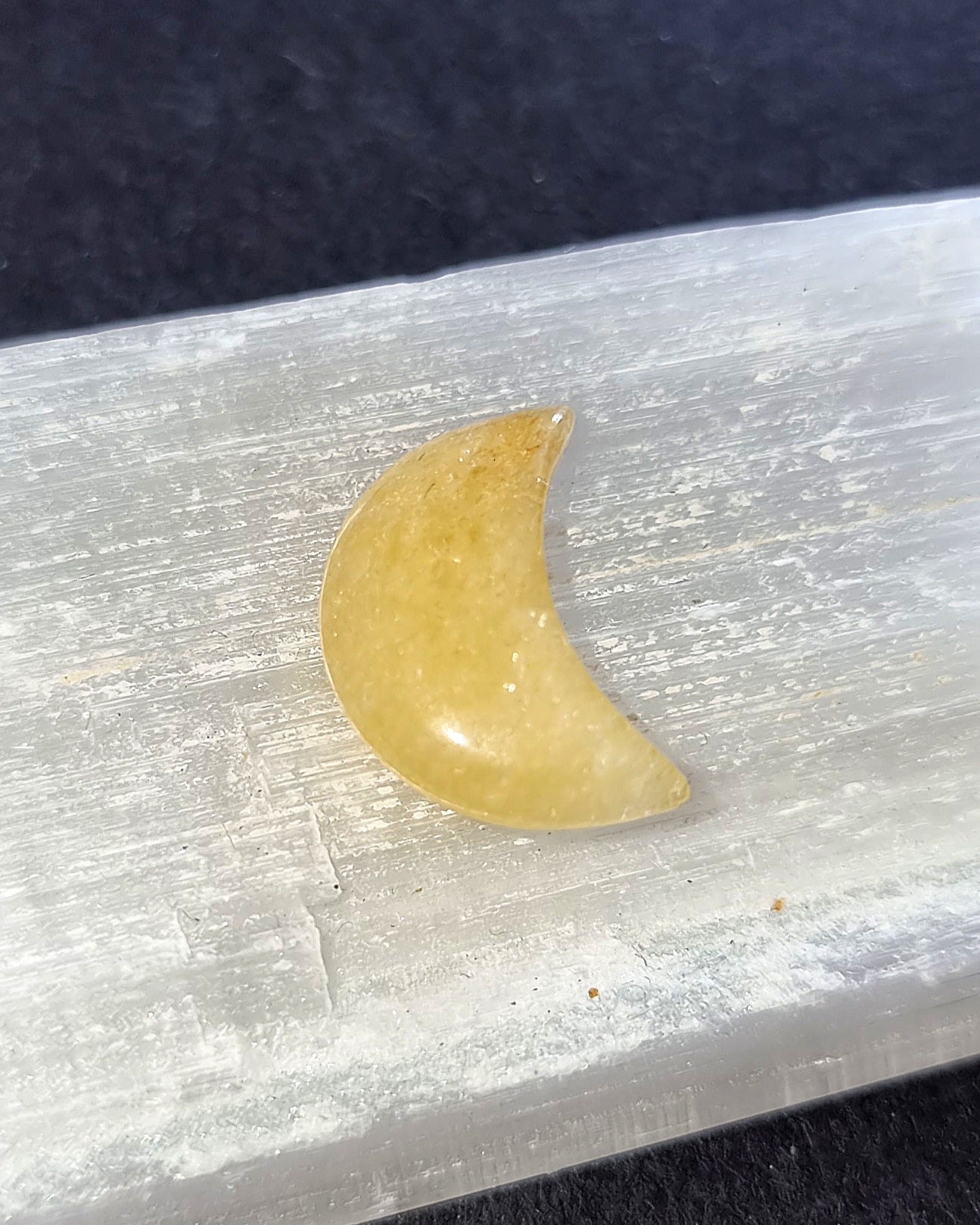 Yellow Aventurine Crystal Mini Moon - Carved Stone for Creativity, Confidence & Motivation