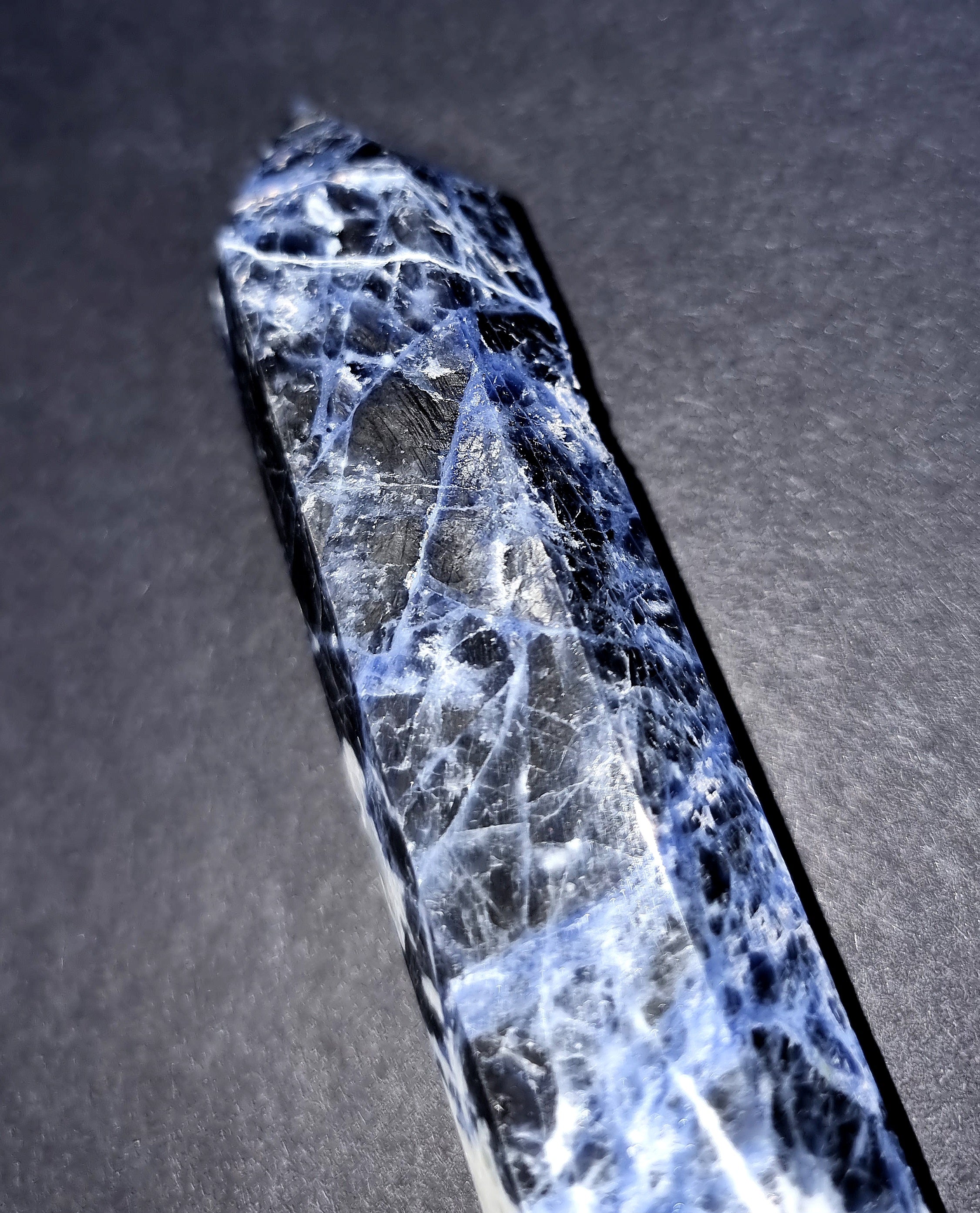 Sodalite Crystal Point - Natural Stone for Throat Chakra & Clear Communication
