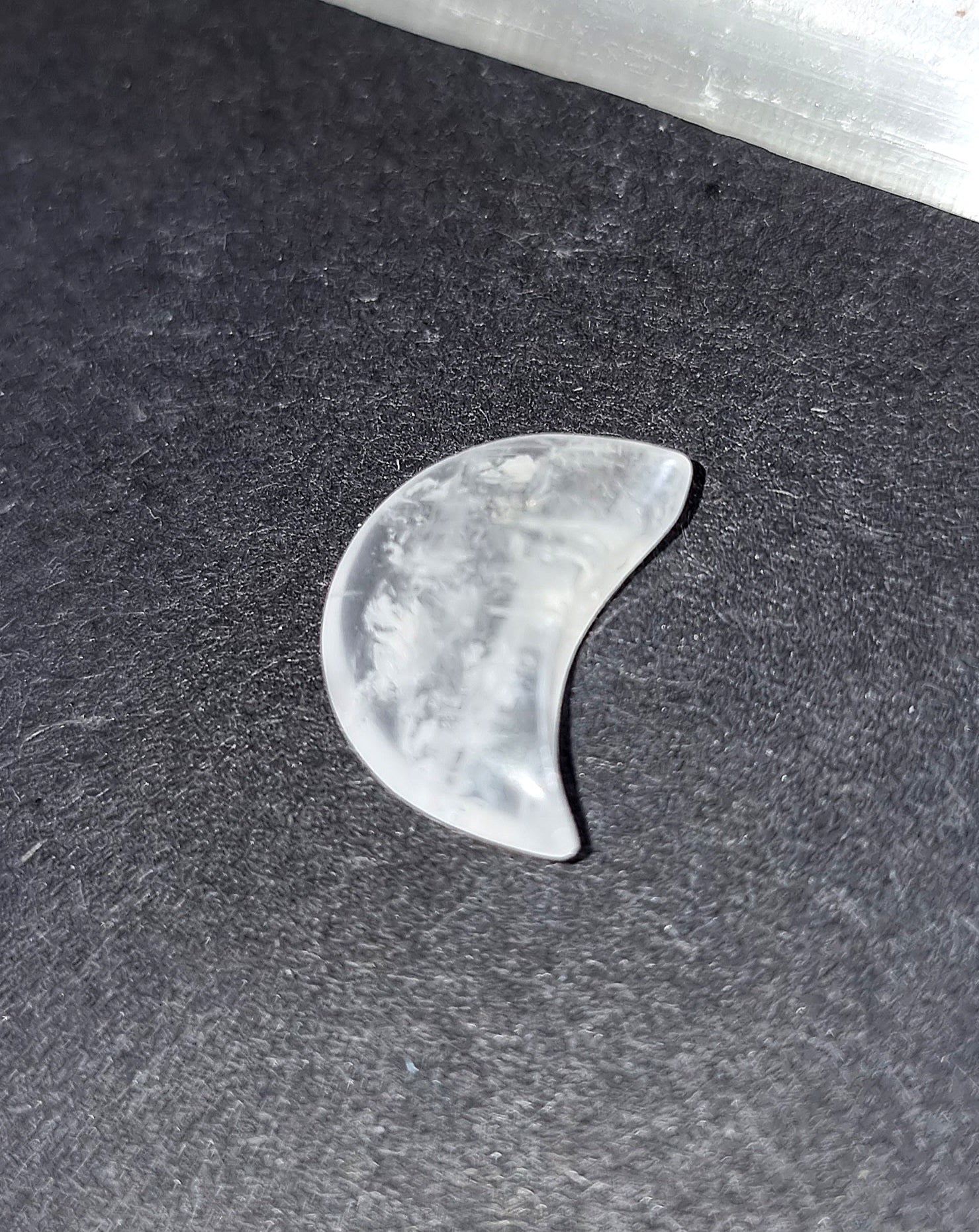 Clear Quartz Crystal Mini Moon - Carved Stone for Healing, Clarity & Amplification