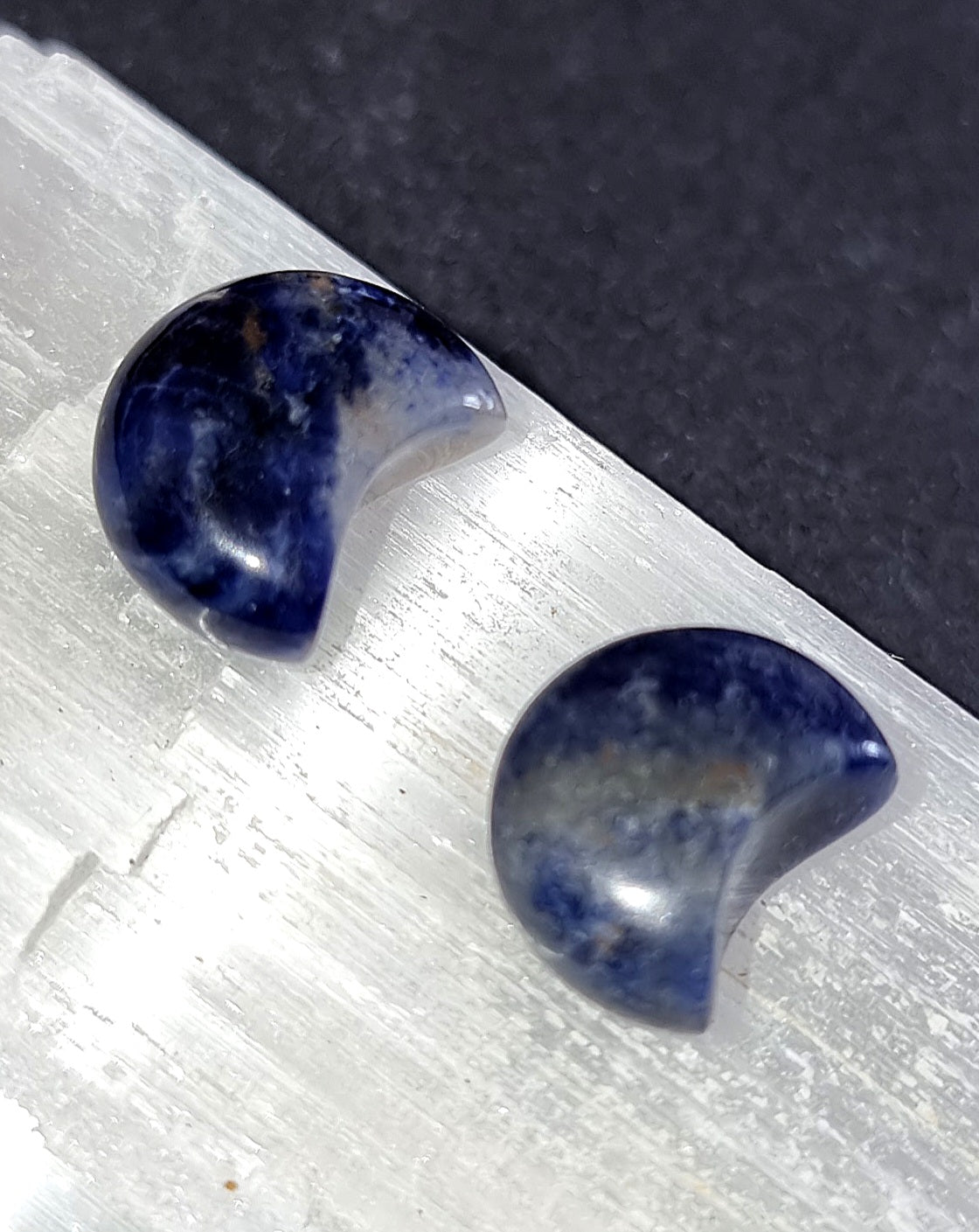 Sodalite Crystal Mini Moon - Carved Stone for Communication, Throat Chakra & Self Expression