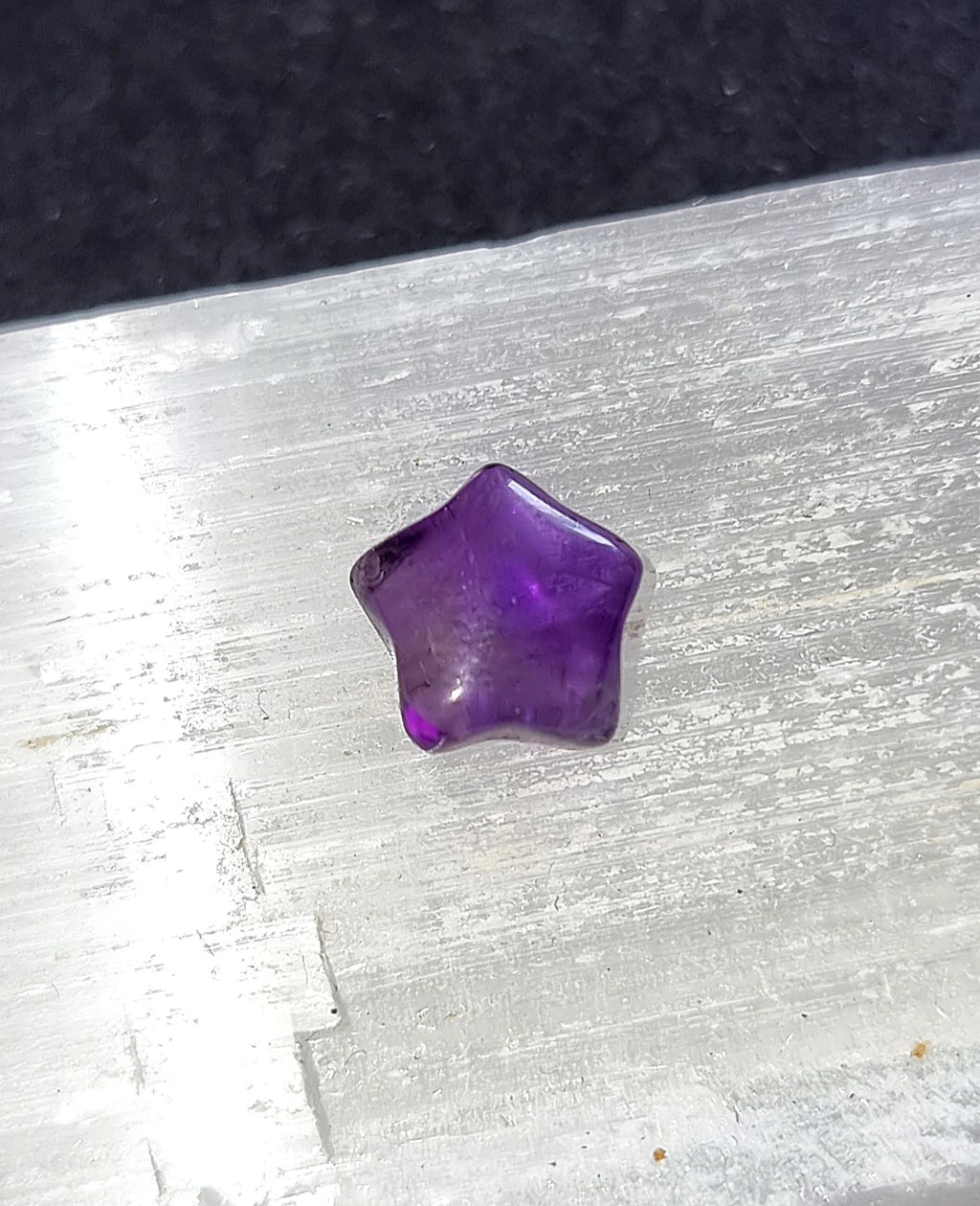 Purple Amethyst Mini Star - Carved Crystal for Spiritual Protection & Inner Peace
