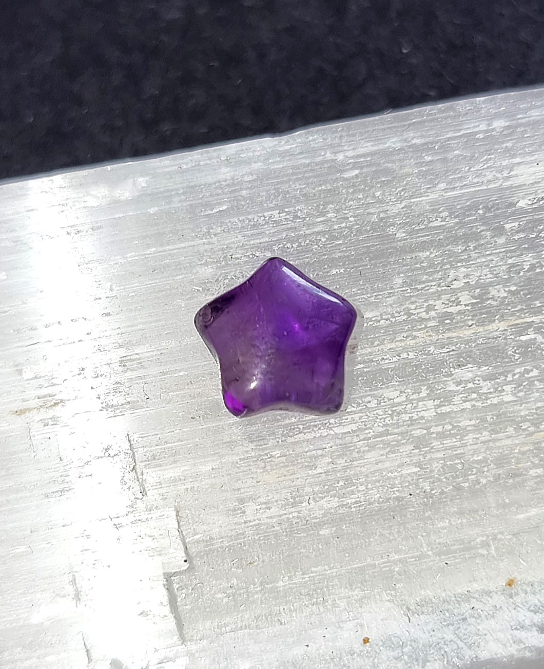 Purple Amethyst Mini Star - Carved Crystal for Spiritual Protection & Inner Peace