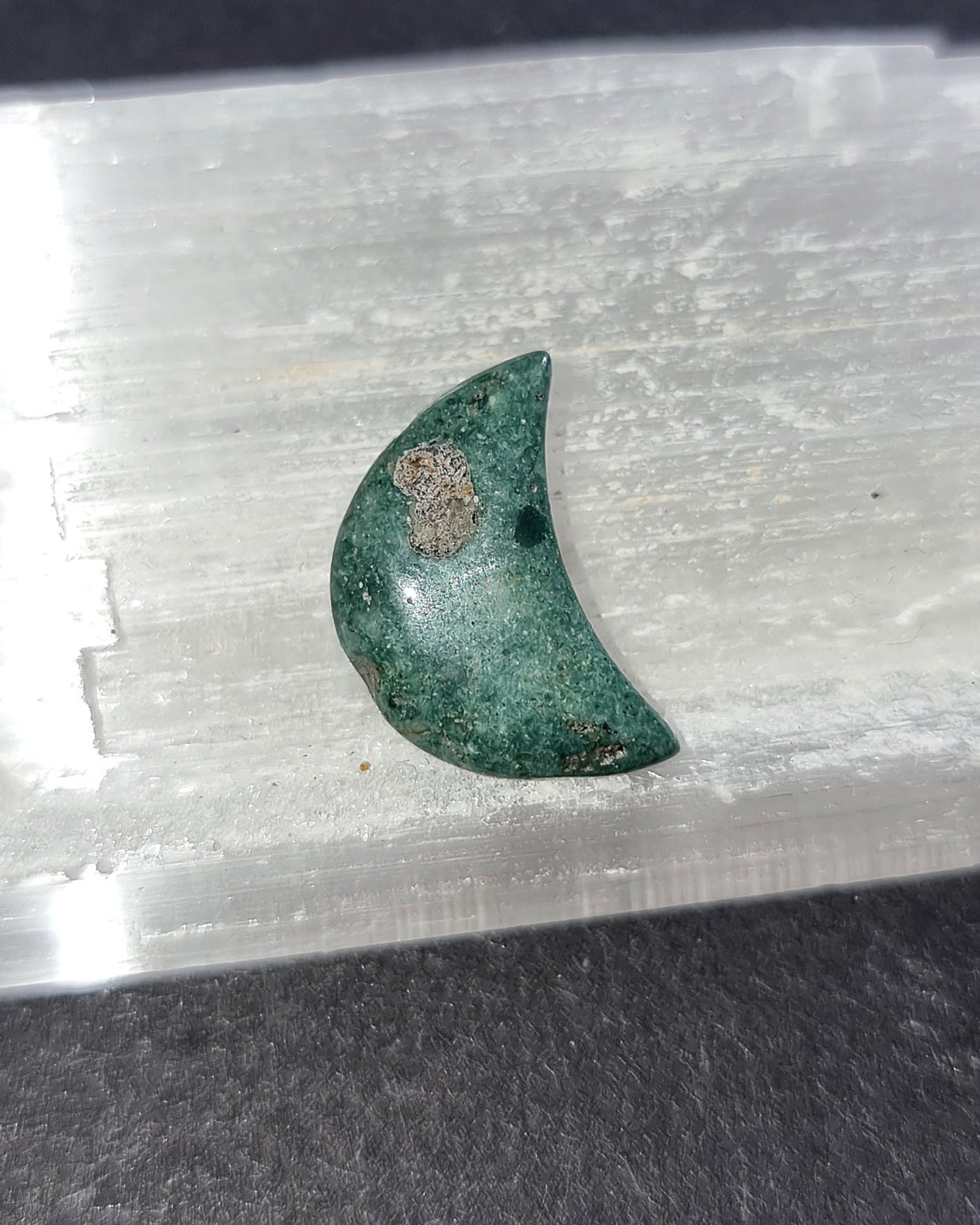 Zoisite Crystal Mini Moon - Carved Stone for Emotional Healing, Strength & Hope