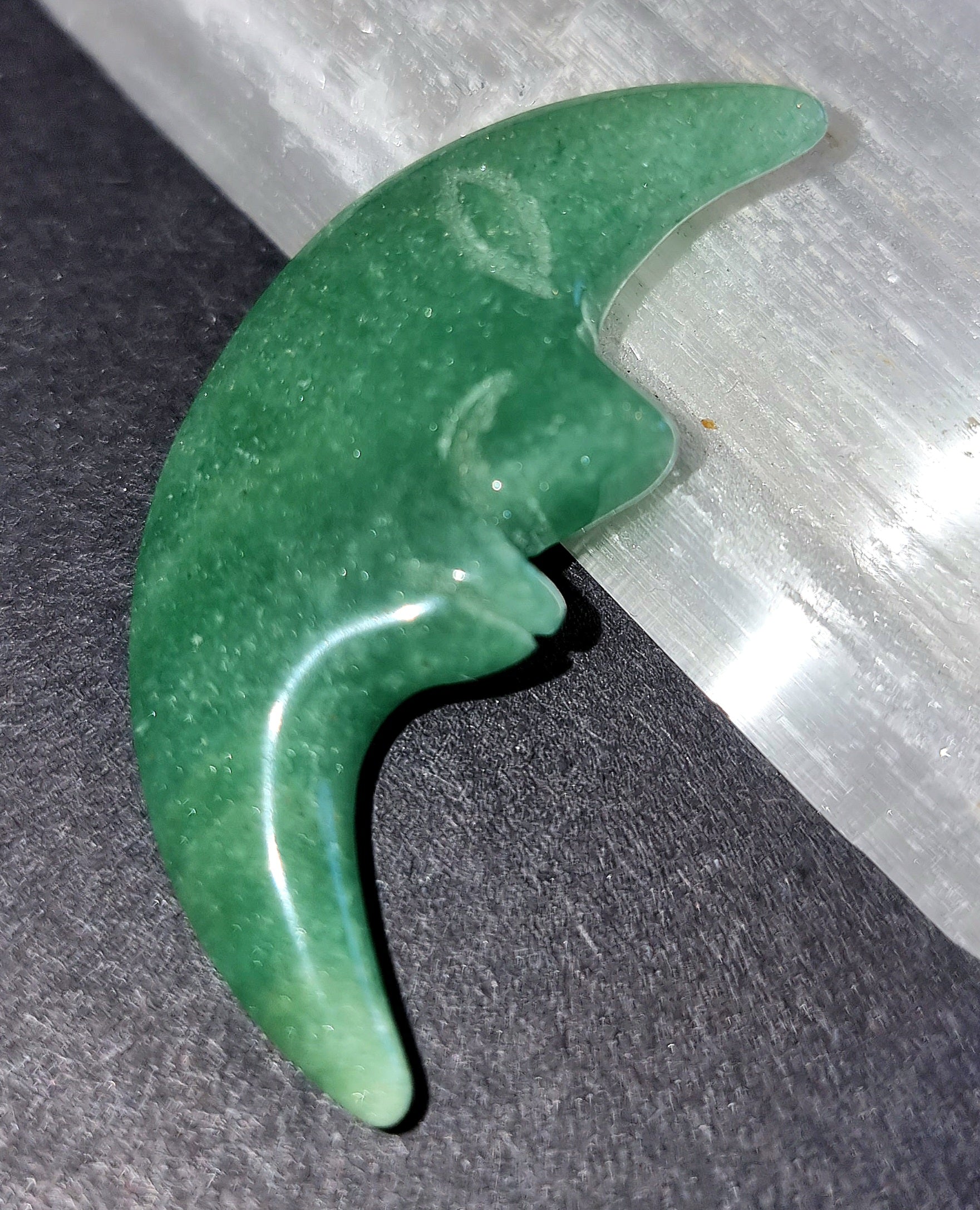 Green Aventurine Moon - Heart Chakra Crystal for Love & Emotional Healing