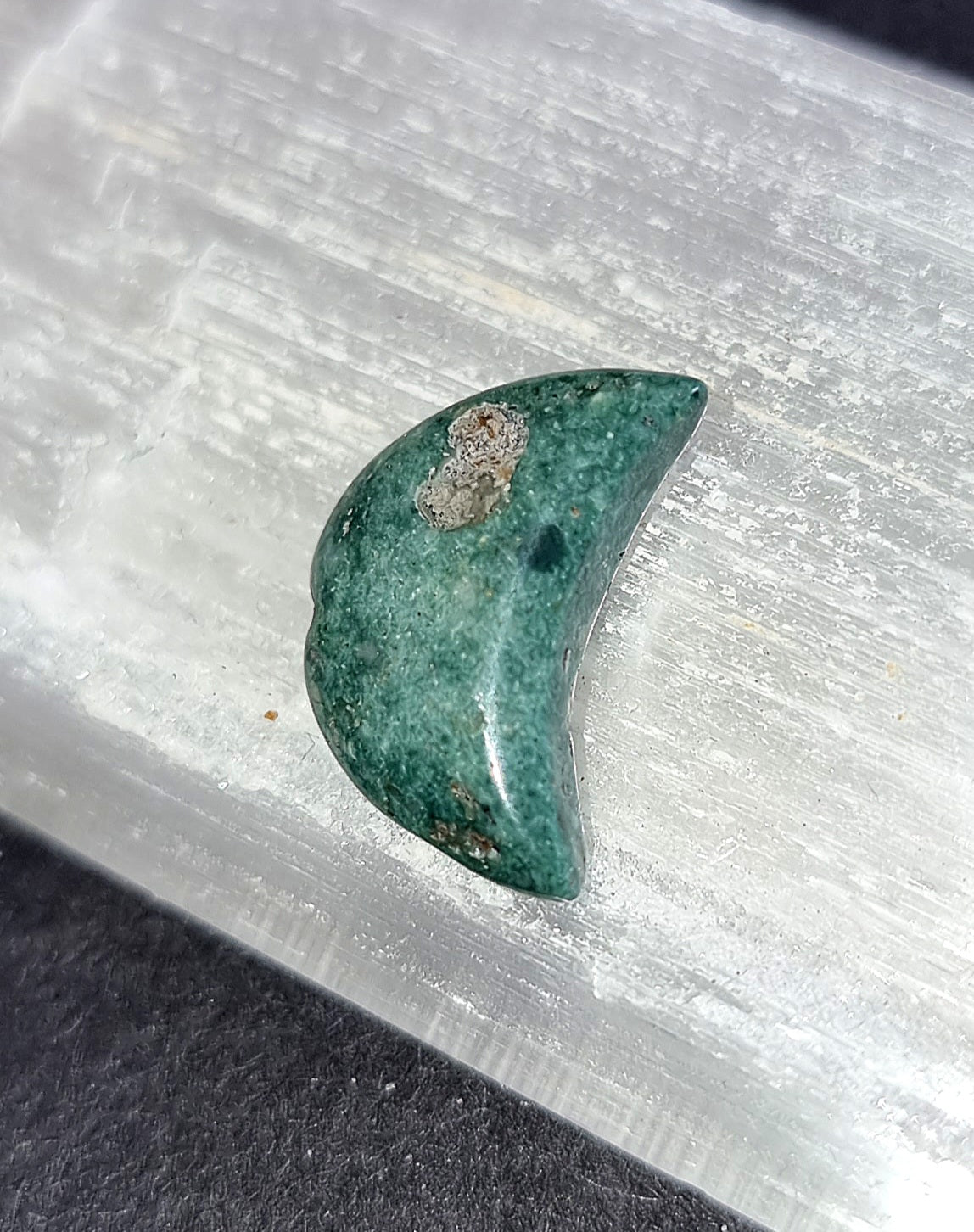 Zoisite Crystal Mini Moon - Carved Stone for Emotional Healing, Strength & Hope
