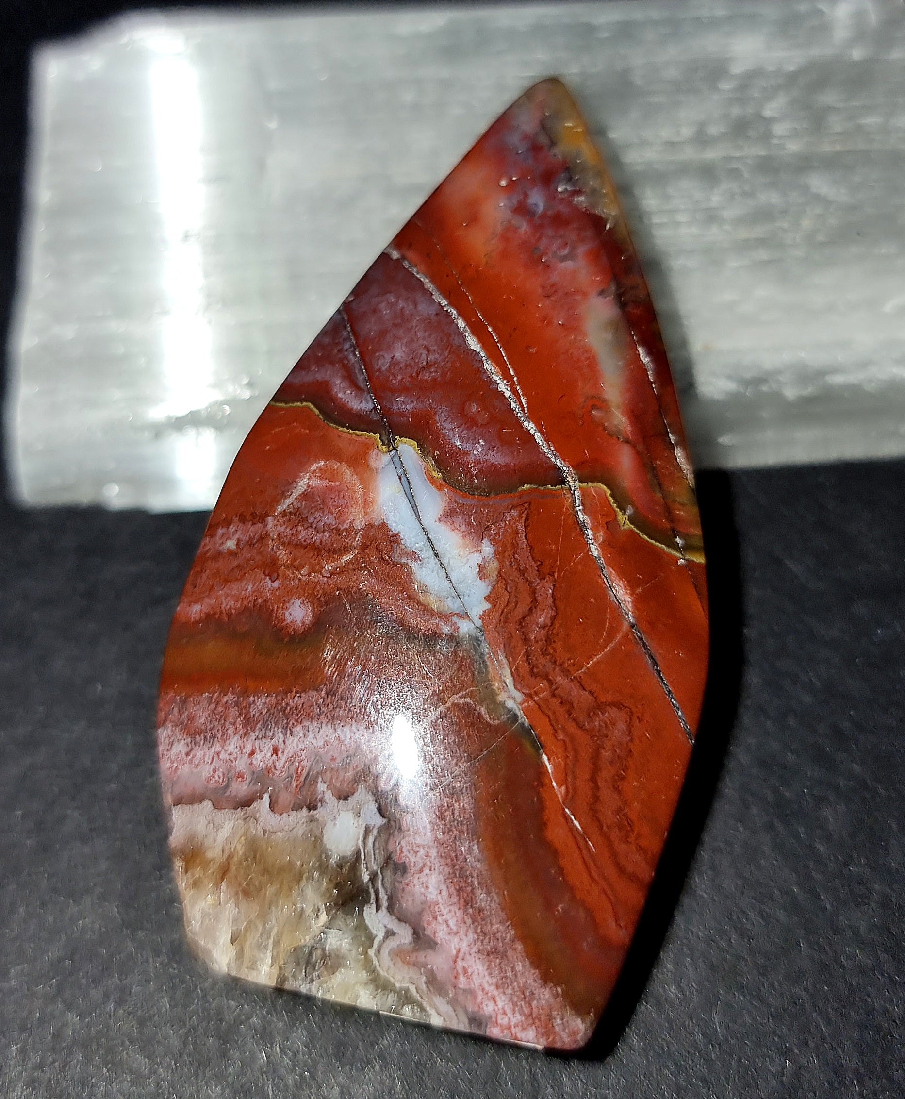 Mexican Lace Agate Crystal Flame - Natural Stone for Courage, Motivation & Personal Power